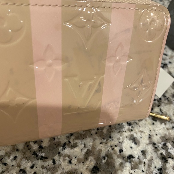 Louis Vuitton Rayures zippy coin purse - Picture 9 of 10